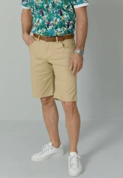BERMUDA - Jeans Shorts - Gelb