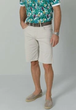 BERMUDA - Jeans Shorts - Kitt