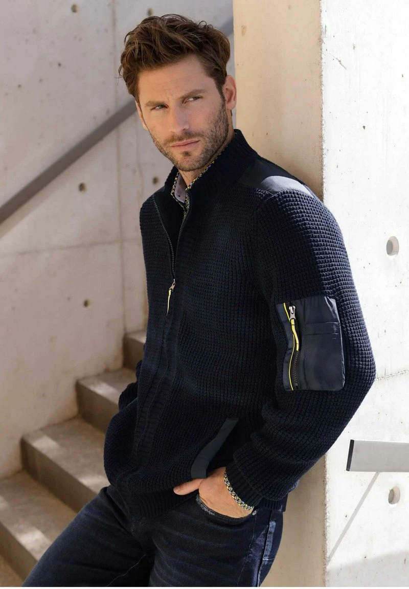 Strickjacke - Marineblau 6 Strickjacke - Marineblau – Bild 6