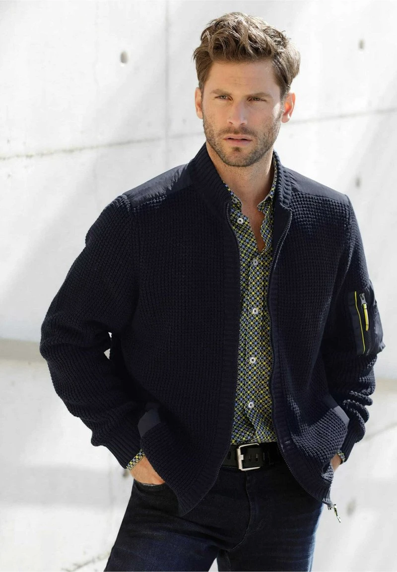 Strickjacke - Marineblau 2 Strickjacke - Marineblau – Bild 2