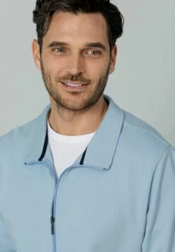 Sweatjacke - Hellblau -Babista De 913d26e3e76a4c93b22b1f8894c4ee50
